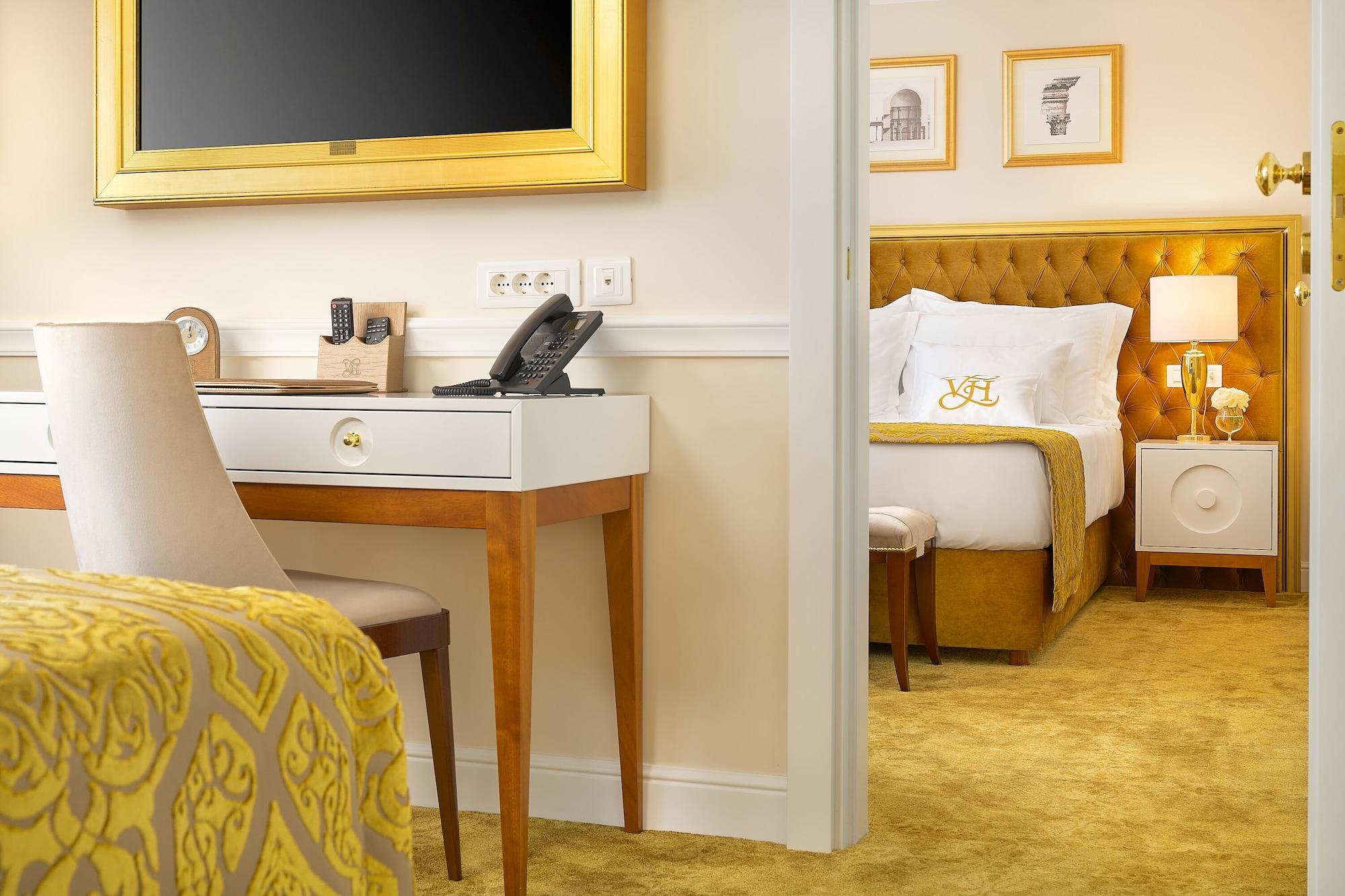 โฮเต็ล วิลลา ฮาร์โมนี Hotel สปลิท ภายนอก รูปภาพ
